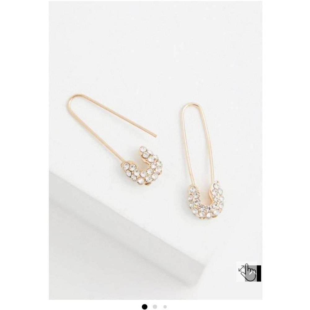 NWT Torrid Betsey Johnson Safety Pin Earrings